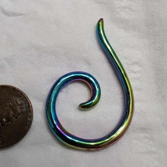 8g 1 pair of Rainbow anodized titanium clunky large spirals gauged earrings - Picture 7 of 8